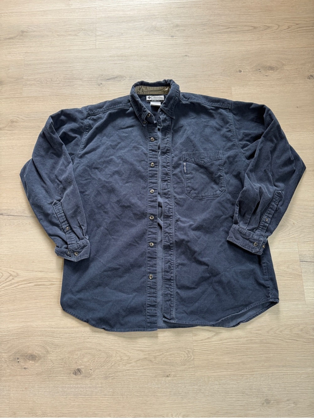 Columbia Navy Corduroy Button-Down Shirt Men’s Large Lightweight Jacket
